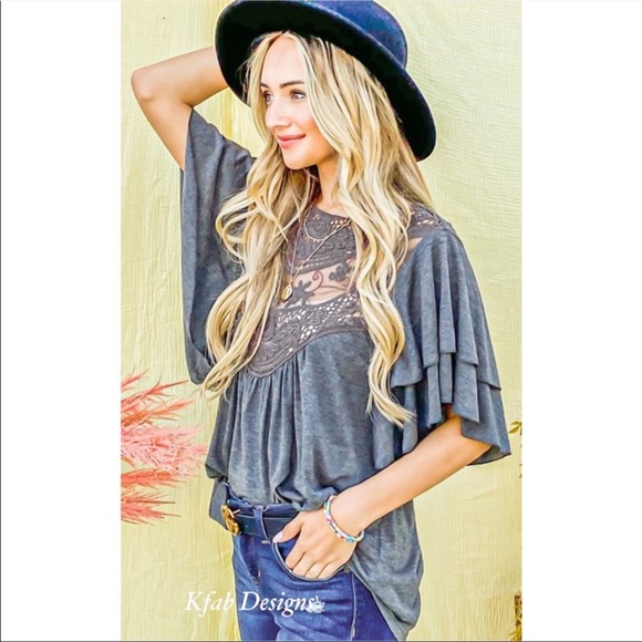 ❤️LAST ONE! Boho Double Sleeve Super Soft Knit Front Lace Detail Top! - Picture 6 of 10